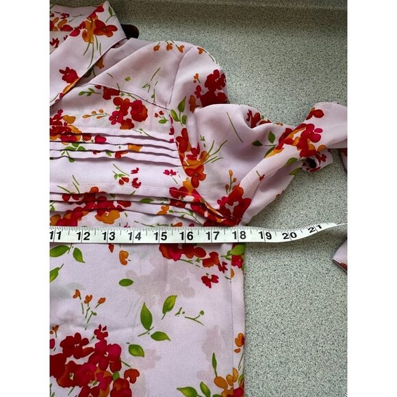 Nanette Lepore Button Up Blouse Women XS Lavender Floral Pin Tuck Long Sleeve - Picture 7 of 9